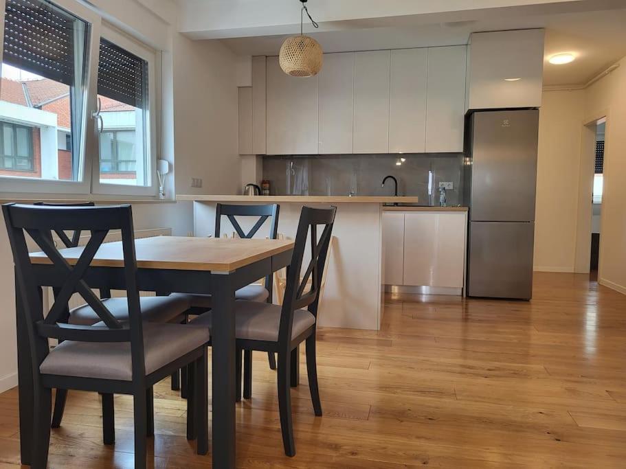 Novoureden Stan Apartment Velika Gorica Bagian luar foto